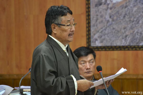 བཙན་བྱོལ་བོད་མིར་མཐུན་རྐྱེན་སྦྱོར་སྤྲོད་ཀྱི་སྲིད་བྱུས་དོན་འཁྱོལ་ཡོང་བར་འབྲེལ་ཡོད་ཚང་མས་འགན་འཁུར་བཞེས་དགོས་གསུངས་པ། བཙན་བྱོལ་བོད་མིར་མཐུན་རྐྱེན་སྦྱོར་སྤྲོད་ཀྱི་སྲིད་བྱུས་དོན་འཁྱོལ་ཡོང་བར་འབྲེལ་ཡོད་ཚང་མས་འགན་འཁུར་བཞེས་དགོས་གསུངས་པ།