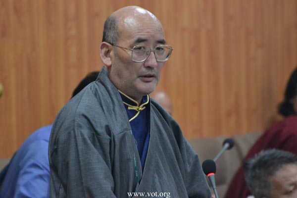 བདེ་སྲུང་ལས་ཁུངས་ཀྱི་ངོས་ནས་ད་བར་གསང་བ་གཅིག་ཀྱང་ཕྱི་ལ་ཤོར་མེད་ཅེས་གསུངས་པ། བདེ་སྲུང་ལས་ཁུངས་ཀྱི་ངོས་ནས་ད་བར་གསང་བ་གཅིག་ཀྱང་ཕྱི་ལ་ཤོར་མེད་ཅེས་གསུངས་པ།