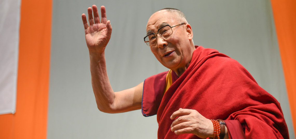 བྷོ་ཙ་ཝ་ནའི་སྲིད་འཛིན་མཆོག་ནས་༸གོང་ས་མཆོག་དང་མཇལ་འཕྲད་ཞུ་རྒྱུ་ཡིན་པ་གསུངས་འདུག བྷོ་ཙ་ཝ་ནའི་སྲིད་འཛིན་མཆོག་ནས་༸གོང་ས་མཆོག་དང་མཇལ་འཕྲད་ཞུ་རྒྱུ་ཡིན་པ་གསུངས་འདུག