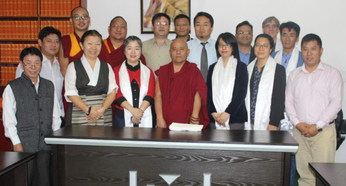 བོད་དང་ཐེ་ཝན་འགྲོ་བ་མིའི་ཐོབ་ཐང་འབྲེལ་མཐུད་ཚོགས་པའི་རྒྱུན་ལས་ཁག་ཅིག་བཞུགས་སྒར་དུ་འཚམས་གཟིགས་ཕེབས་པ། བོད་དང་ཐེ་ཝན་འགྲོ་བ་མིའི་ཐོབ་ཐང་འབྲེལ་མཐུད་ཚོགས་པའི་རྒྱུན་ལས་ཁག་ཅིག་བཞུགས་སྒར་དུ་འཚམས་གཟིགས་ཕེབས་པ།