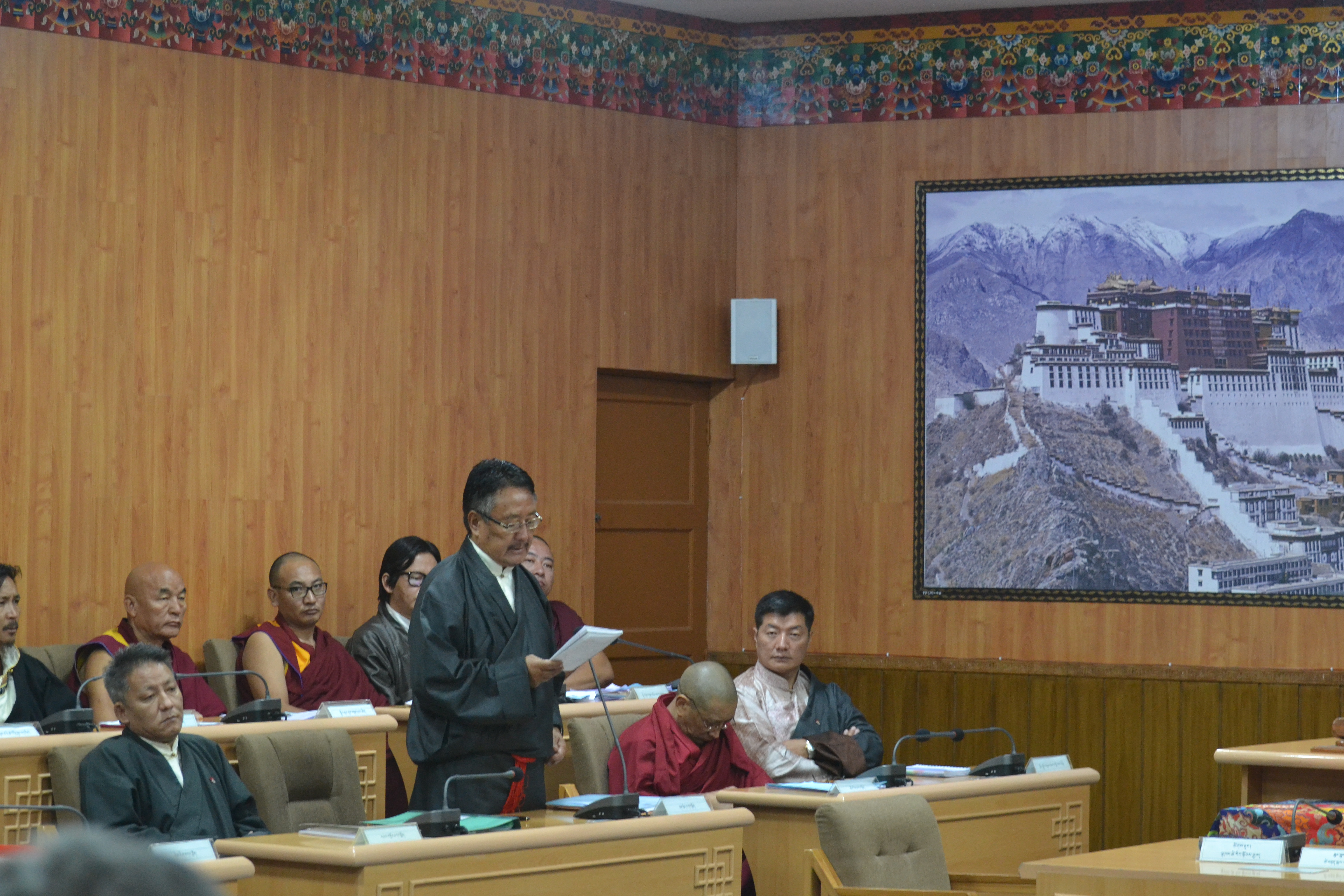 བོད་མིའི་སྒྲིག་འཛུགས་ནས་གསར་འབྱོར་ཚོར་མཐུན་འགྱུར་གང་ཐུབ་སྦྱོར་བཞིན་ཡོད་ཅེས་གསུངས་སོང་། བོད་མིའི་སྒྲིག་འཛུགས་ནས་གསར་འབྱོར་ཚོར་མཐུན་འགྱུར་གང་ཐུབ་སྦྱོར་བཞིན་ཡོད་ཅེས་གསུངས་སོང་།