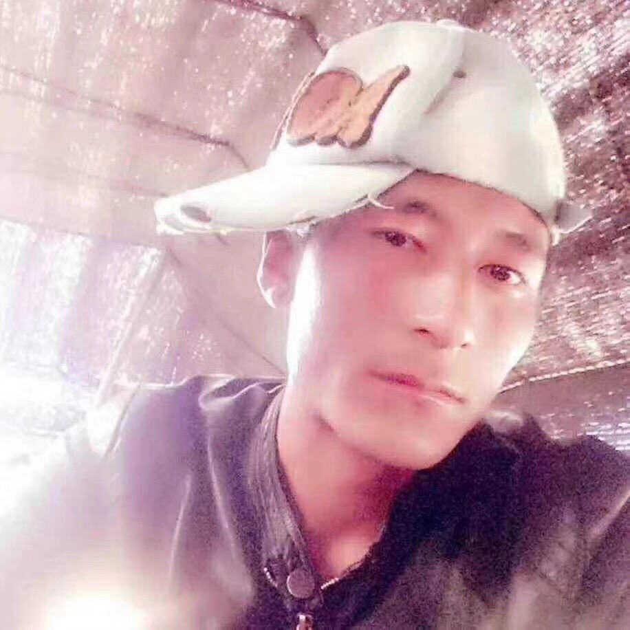 རང་ལུས་མེར་བསྲེགས་གནང་མཁན་དཀོན་པེ་ལགས་ཀྱི་པ་ལགས་ཉེན་རྟོགས་པས་བཀག་ཉར་བྱས་འདུག རང་ལུས་མེར་བསྲེགས་གནང་མཁན་དཀོན་པེ་ལགས་ཀྱི་པ་ལགས་ཉེན་རྟོགས་པས་བཀག་ཉར་བྱས་འདུག