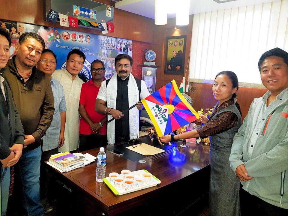 རྒྱ་གར་མང་ཚོགས་ཁྲོད་བོད་མིའི་འཐབ་རྩོད་ལ་རྒྱབ་སྐྱོེར་ཚད་མཐོ་རུ་འགྲོ་རྒྱུའི་རེ་བ་ཆེན་པོ་ཞིག་མཐོང་གི་འདུག རྒྱ་གར་མང་ཚོགས་ཁྲོད་བོད་མིའི་འཐབ་རྩོད་ལ་རྒྱབ་སྐྱོེར་ཚད་མཐོ་རུ་འགྲོ་རྒྱུའི་རེ་བ་ཆེན་པོ་ཞིག་མཐོང་གི་འདུག