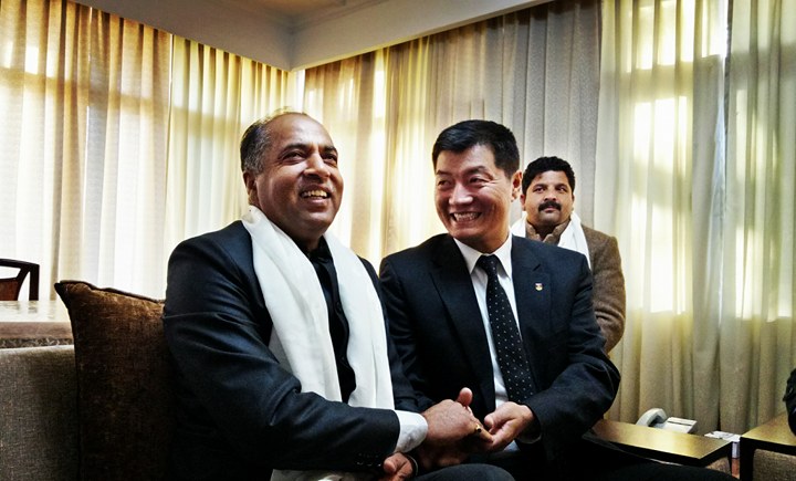 སྲིད་སྐྱོང་མཆོག་གིས་ཧི་མཱ་ཅལ་མངའ་སྡེའི་སྤྱི་ཁྱབ་བློན་ཆེན་གསར་པར་དང་མཇལ་འཕྲད་གནང་འདུག སྲིད་སྐྱོང་མཆོག་གིས་ཧི་མཱ་ཅལ་མངའ་སྡེའི་སྤྱི་ཁྱབ་བློན་ཆེན་གསར་པར་དང་མཇལ་འཕྲད་གནང་འདུག