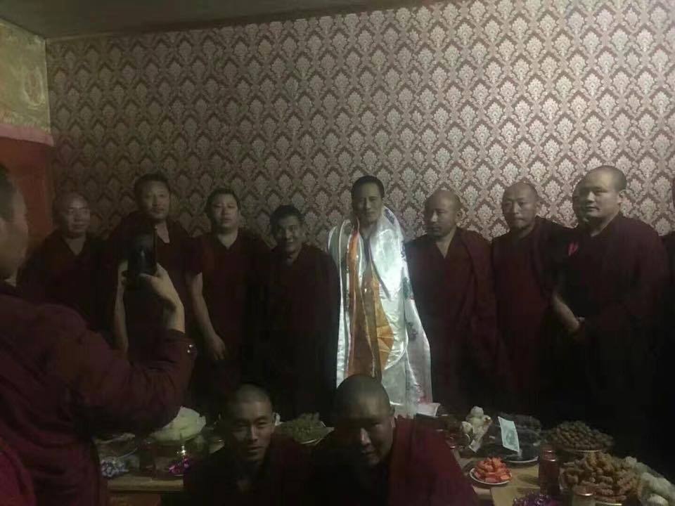 རྩོམ་པ་པོ་འགར་རྩེ་འཇིགས་མེད་ལགས་གློད་བཀྲོལ་བཏང་འདུག རྩོམ་པ་པོ་འགར་རྩེ་འཇིགས་མེད་ལགས་གློད་བཀྲོལ་བཏང་འདུག