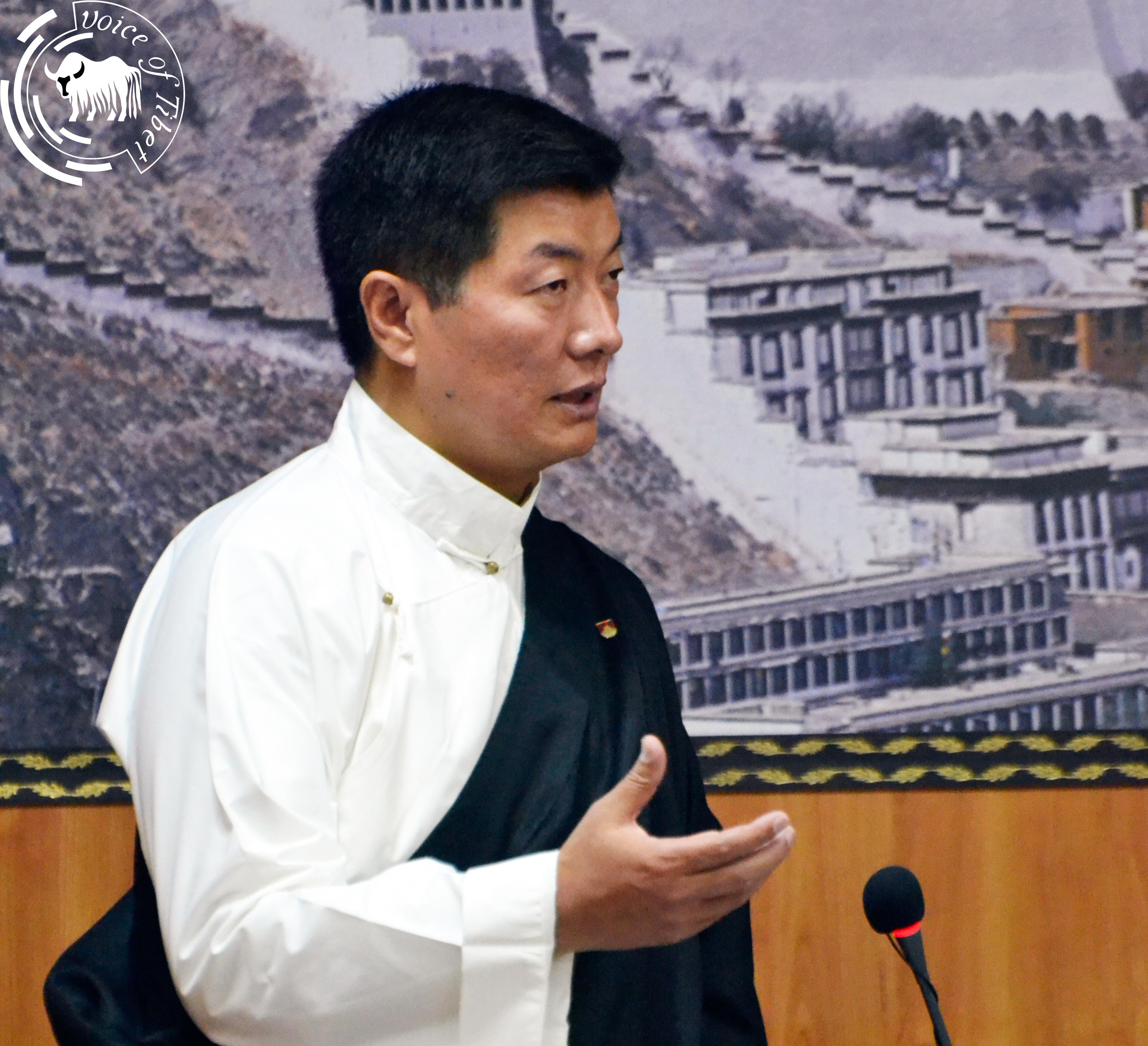 ཟམ་གདོང་རིན་པོ་ཆེ་མཆོག་རྒྱ་ནག་ཏུ་ཕེབས་ཡོད་མེད་དེ་རིན་པོ་ཆེ་སྐུ་སྒེར་གྱི་གནད་དོན་ཞིག་རེད། ཟམ་གདོང་རིན་པོ་ཆེ་མཆོག་རྒྱ་ནག་ཏུ་ཕེབས་ཡོད་མེད་དེ་རིན་པོ་ཆེ་སྐུ་སྒེར་གྱི་གནད་དོན་ཞིག་རེད།