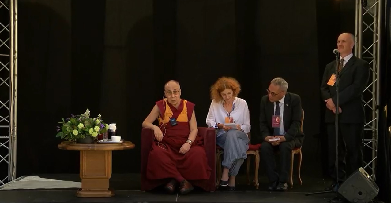 བྷལ་ཊིཀ་མང་ཚོགས་ཚོར་དུས་རབས་ཉེར་གཅིག་པ་འདི་གྲོས་མོལ་གྱི་དུས་རབས་ཤིག་ཡོང་བར་འགན་ཡོད། བྷལ་ཊིཀ་མང་ཚོགས་ཚོར་དུས་རབས་ཉེར་གཅིག་པ་འདི་གྲོས་མོལ་གྱི་དུས་རབས་ཤིག་ཡོང་བར་འགན་ཡོད།