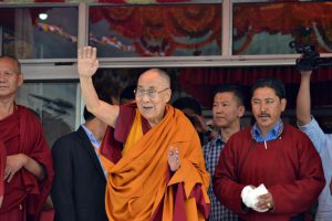 ནང་པ་སངས་རྒྱས་པའི་ཆོས་ལུགས་ཚང་མའི་ཁུངས་ནཱ་ལེནྡཱར་གཏུགས་དགོས་པ་ལས་རྔ་རྡུང་འཆམ་འཁྲབ་སོགས་ལ་ངོ་མཚར་རྒྱུ་མེད། ནང་པ་སངས་རྒྱས་པའི་ཆོས་ལུགས་ཚང་མའི་ཁུངས་ནཱ་ལེནྡཱར་གཏུགས་དགོས་པ་ལས་རྔ་རྡུང་འཆམ་འཁྲབ་སོགས་ལ་ངོ་མཚར་རྒྱུ་མེད།
