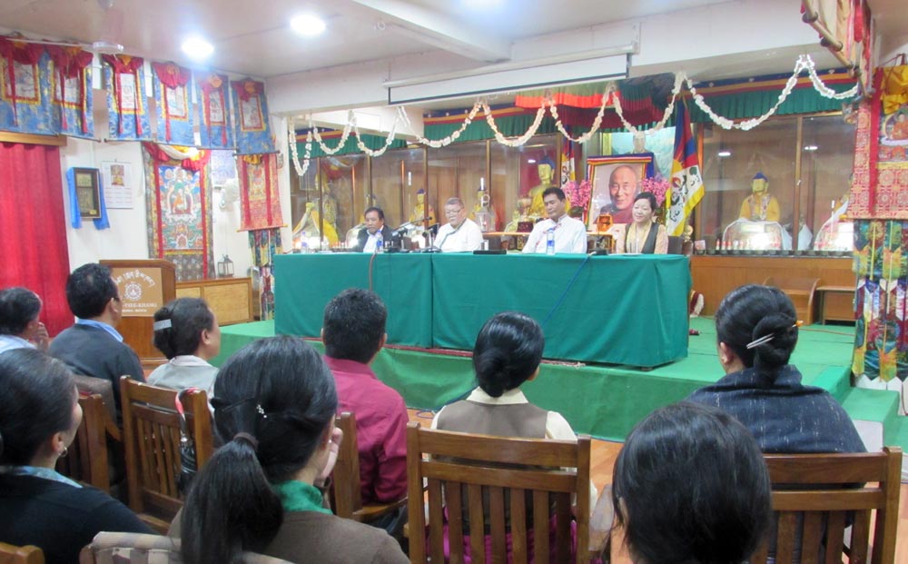 བོད་ཀྱི་སྨན་རྩིས་ཁང་གི་དུག་འདོན་ཟིན་པའི་བཙོ་ཐལ་དེ་གནོད་མེད་བདེ་འཇགས་ཀྱི་རང་བཞིན་ལྡན་པ་ ཡིན་པའི་བདེན་དཔང་ར་ཕྲོད་ཐུབ་པ་མངོན་གསལ་གནང་བ། བོད་ཀྱི་སྨན་རྩིས་ཁང་གི་དུག་འདོན་ཟིན་པའི་བཙོ་ཐལ་དེ་གནོད་མེད་བདེ་འཇགས་ཀྱི་རང་བཞིན་ལྡན་པ་ ཡིན་པའི་བདེན་དཔང་ར་ཕྲོད་ཐུབ་པ་མངོན་གསལ་གནང་བ།