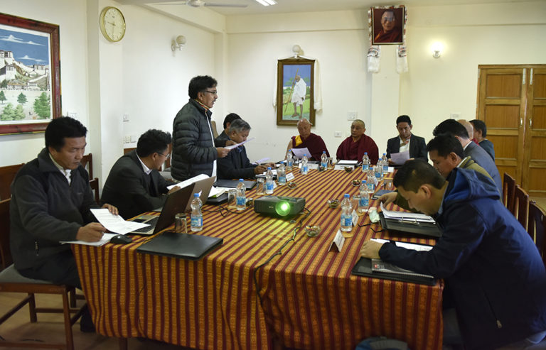 བཙན་བྱོལ་བོད་མིའི་ཤེས་ཡོན་ལྷན་ཚོགས་དང་ཤེས་ཡོན་སློབ་སྟོན་ཚོགས་ཆུང་གི་ལྷན་ཚོགས་ཐེངས་ ༦ པ་དབུ་འཛུགས། བཙན་བྱོལ་བོད་མིའི་ཤེས་ཡོན་ལྷན་ཚོགས་དང་ཤེས་ཡོན་སློབ་སྟོན་ཚོགས་ཆུང་གི་ལྷན་ཚོགས་ཐེངས་ ༦ པ་དབུ་འཛུགས།